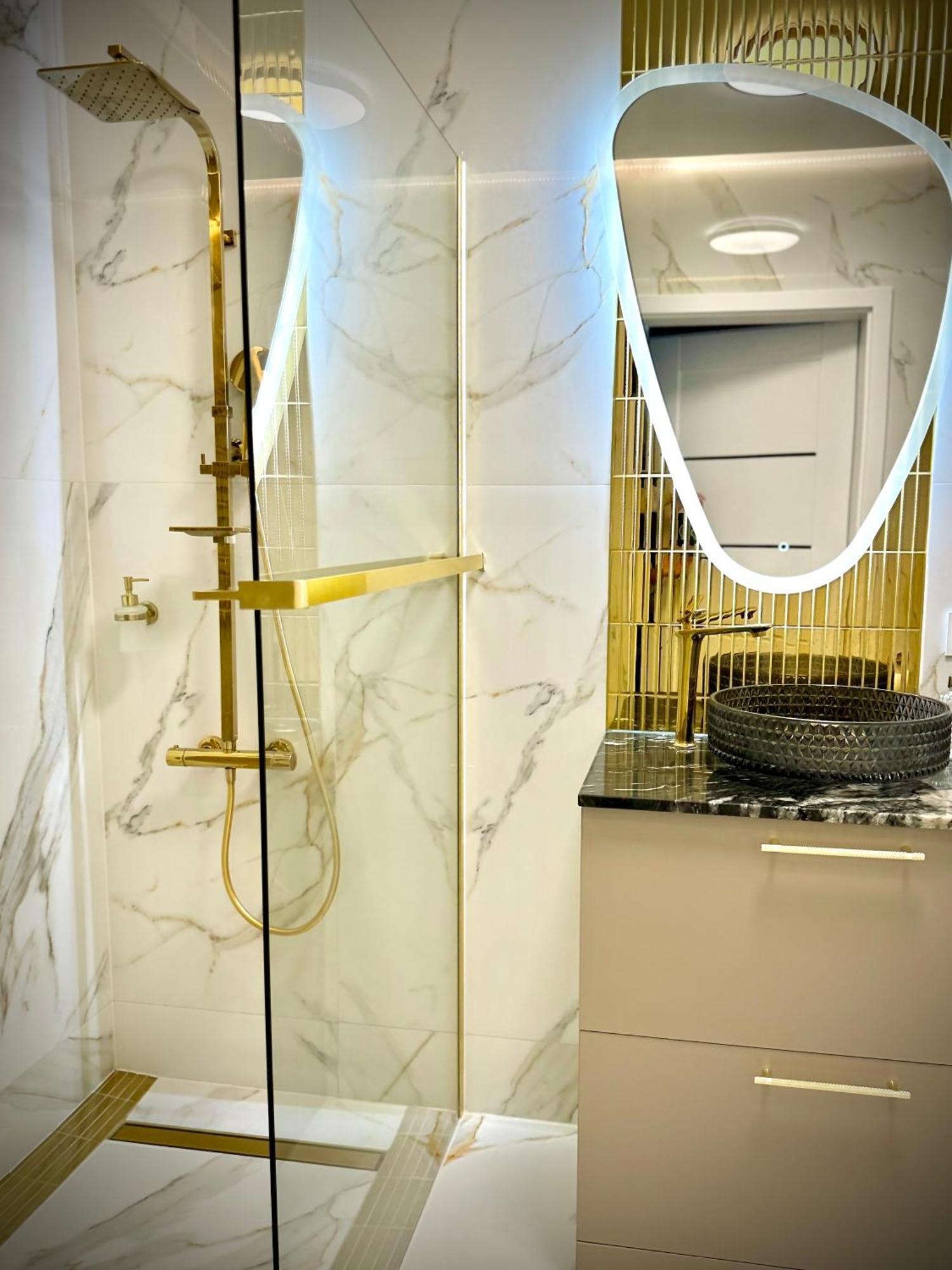 Golden Park Aparthotel Щецин Экстерьер фото