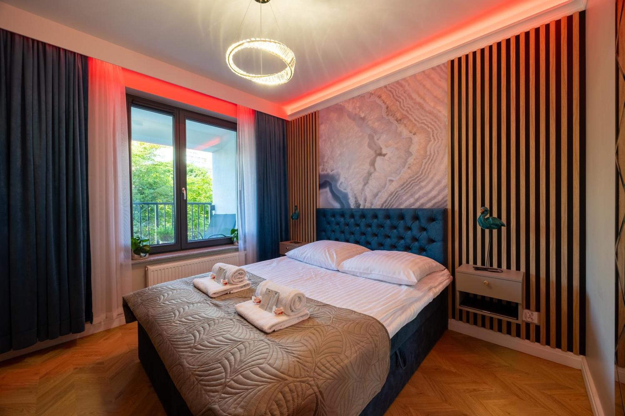 Golden Park Aparthotel Щецин Экстерьер фото